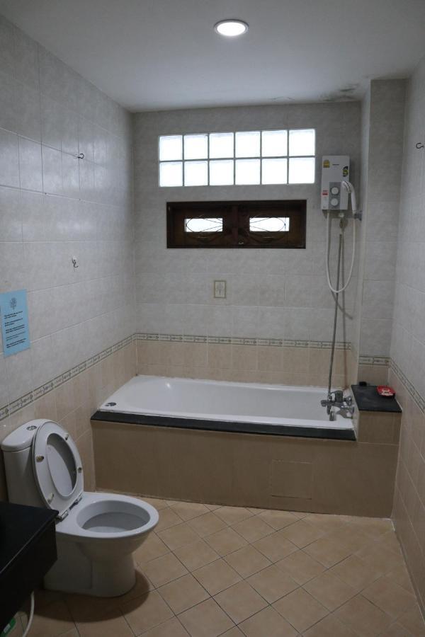 Blessing Backpackers Hostel Thongsala Ngoại thất bức ảnh