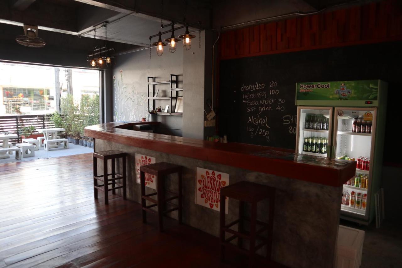 Blessing Backpackers Hostel Thongsala Ngoại thất bức ảnh