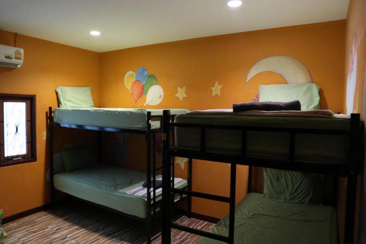 Blessing Backpackers Hostel Thongsala Ngoại thất bức ảnh
