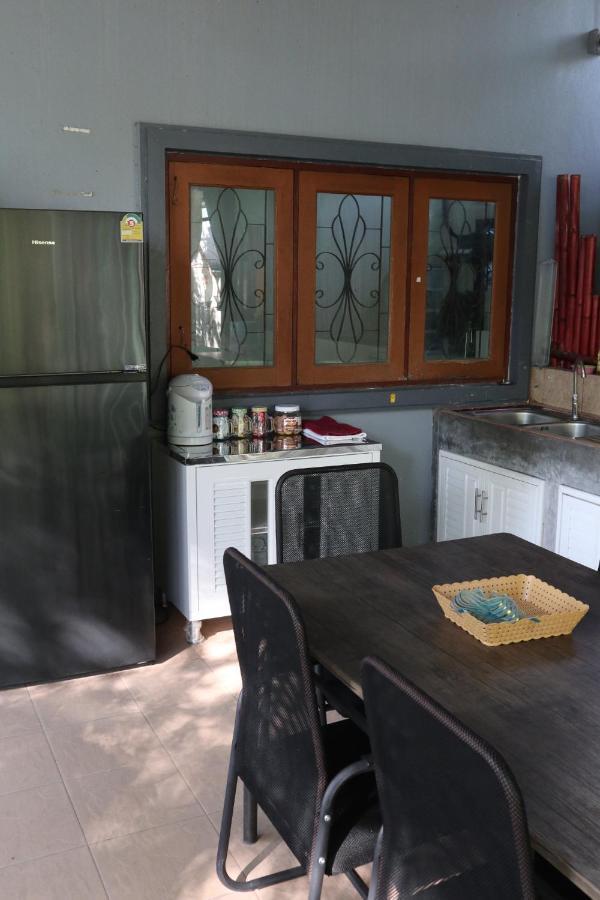 Blessing Backpackers Hostel Thongsala Ngoại thất bức ảnh